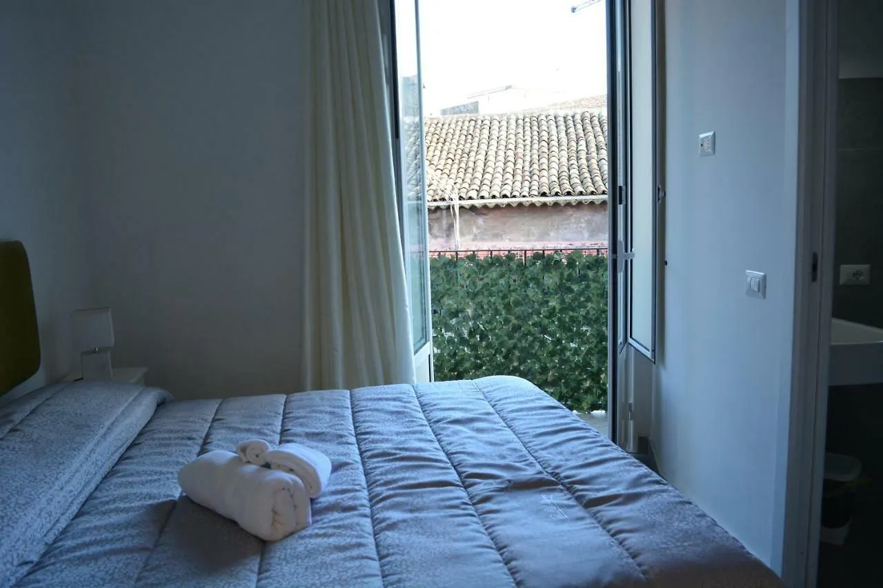 La Petite Suite Catania Apartment